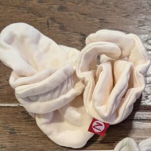 Newborn Zutano booties